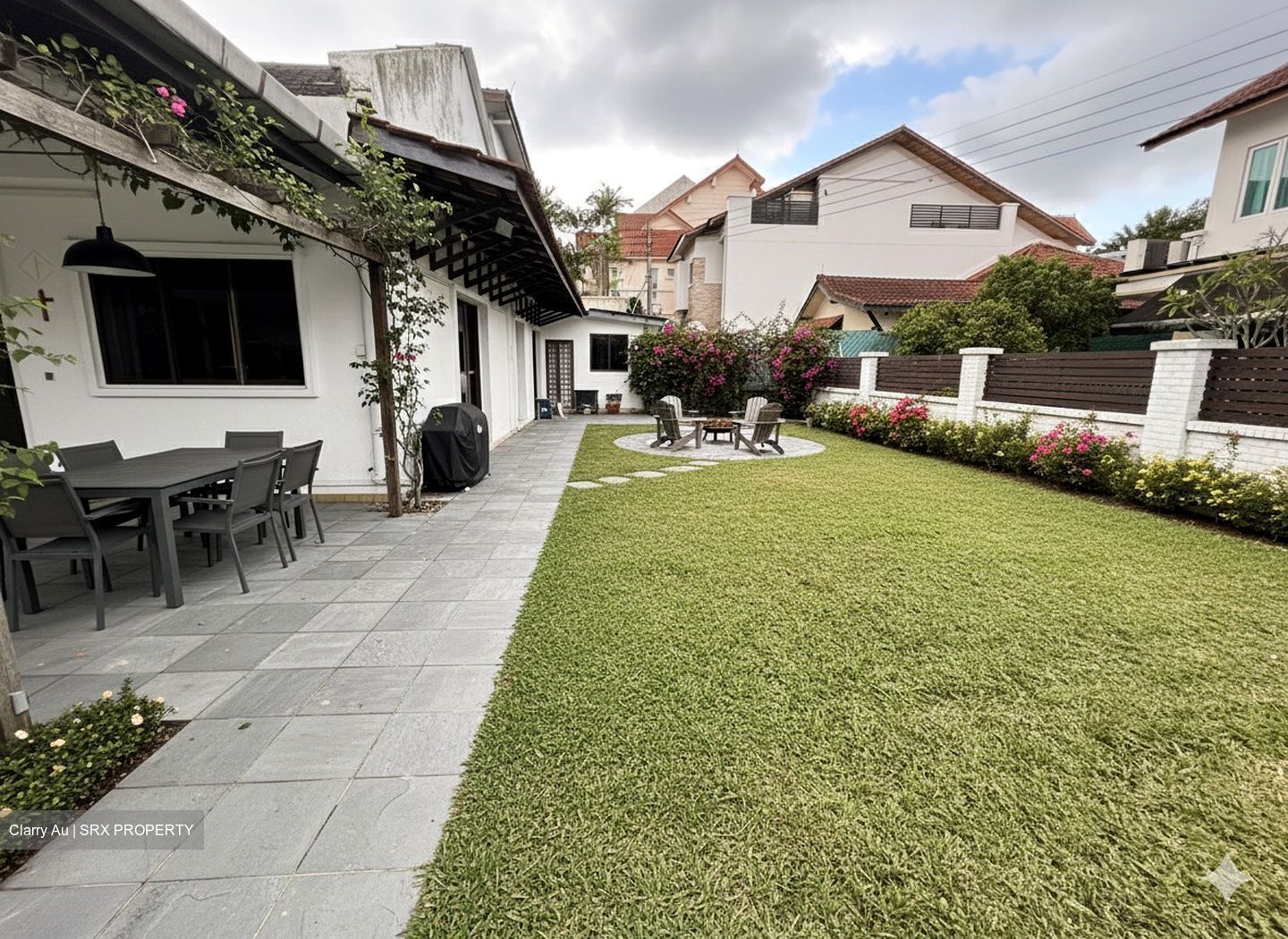 Sembawang Hills Estate (D20), Terrace #547423821